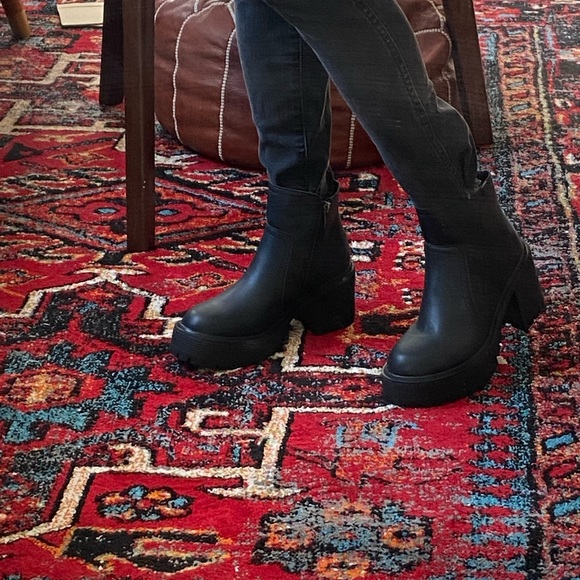 Platform chunky black boots - Picture 6 of 6